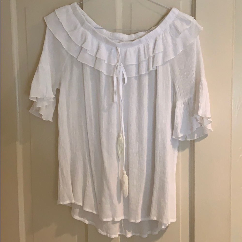Easel- Off The Shoulder Top